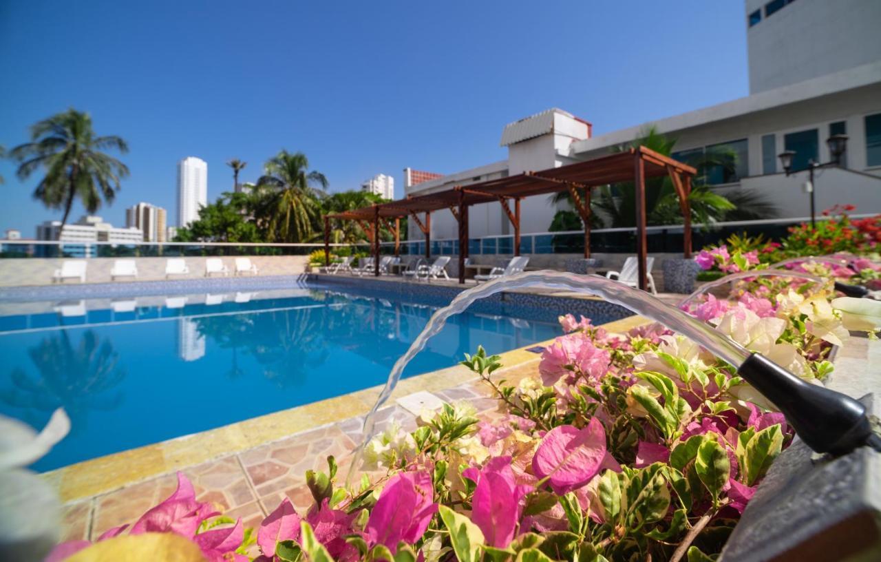 Lago Y Mar Apartamentos Cartagena Bagian luar foto