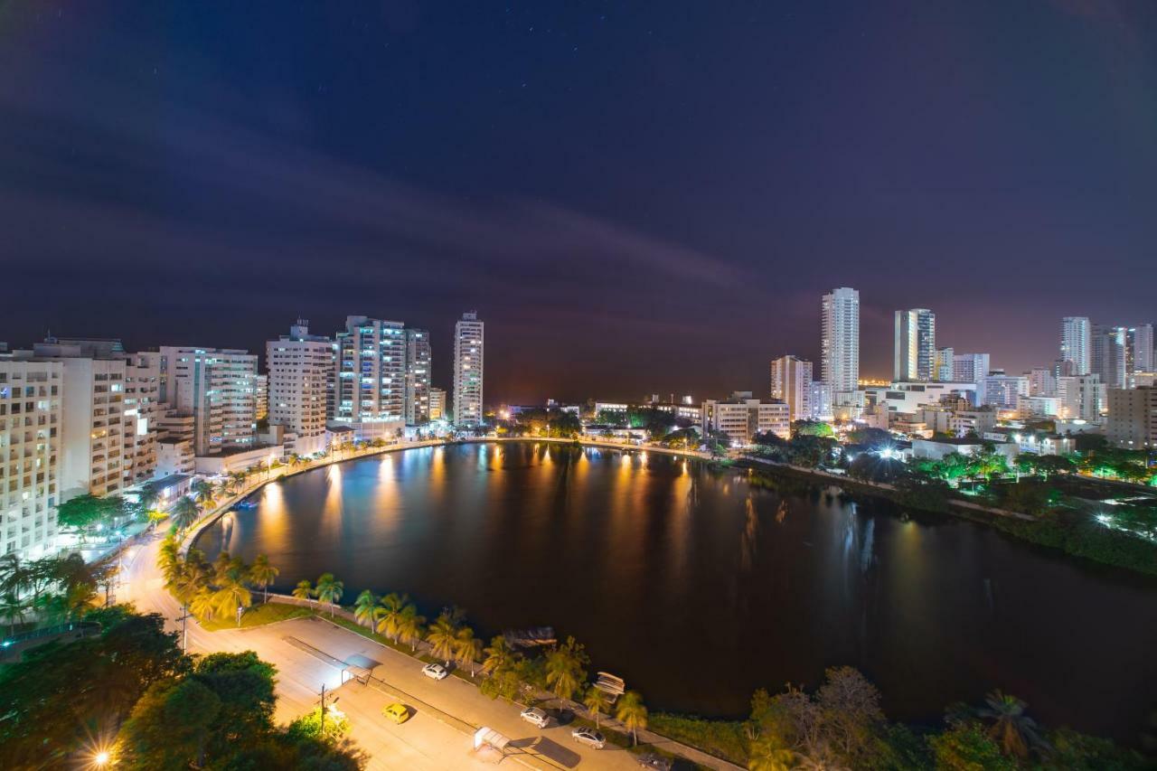 Lago Y Mar Apartamentos Cartagena Bagian luar foto